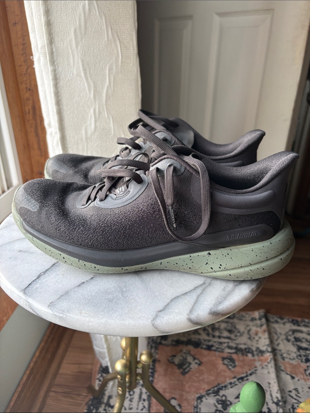 LULULEMON Chargefeel Workout 2 shoes
